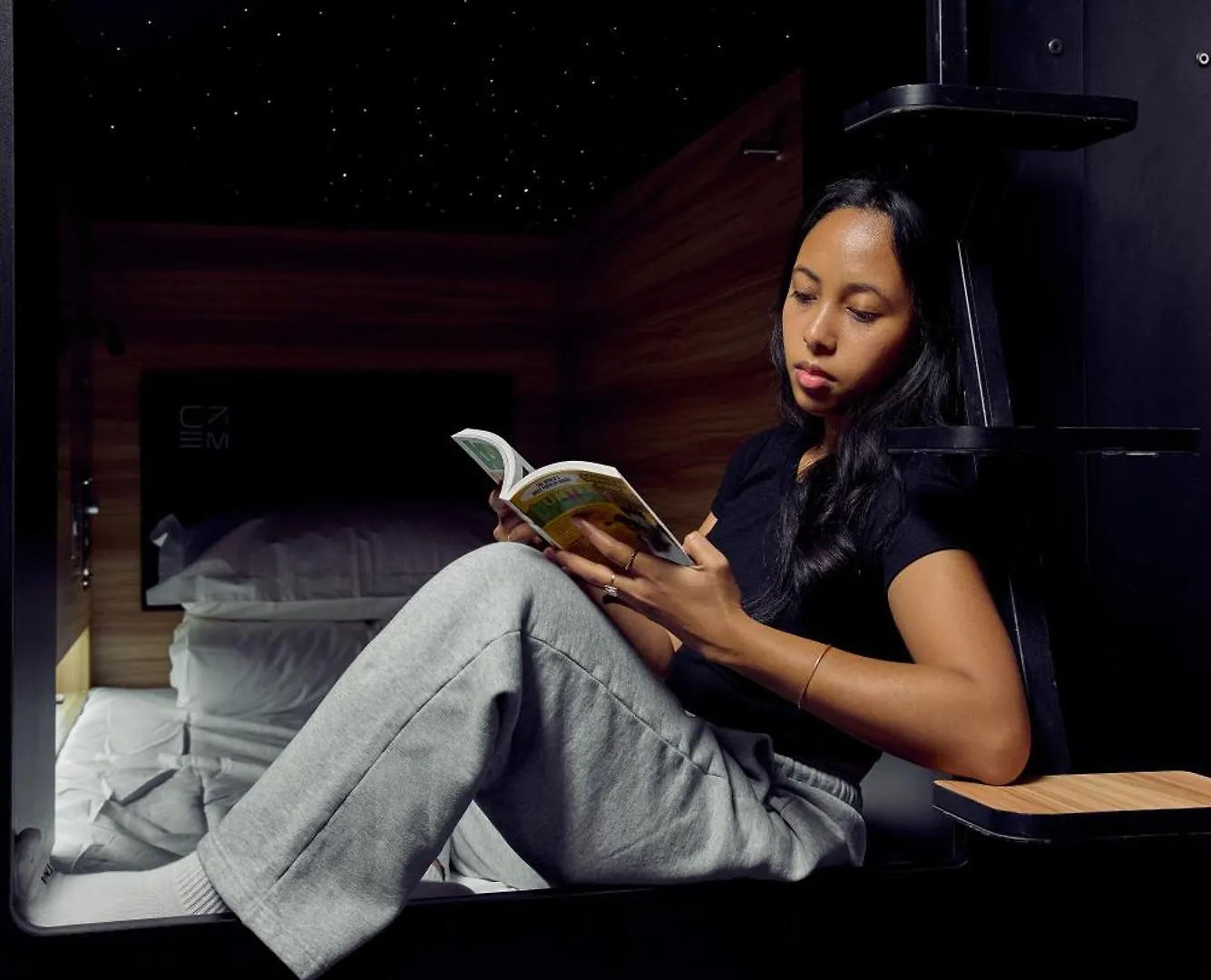 Hostel Capsule Hotel Montreal